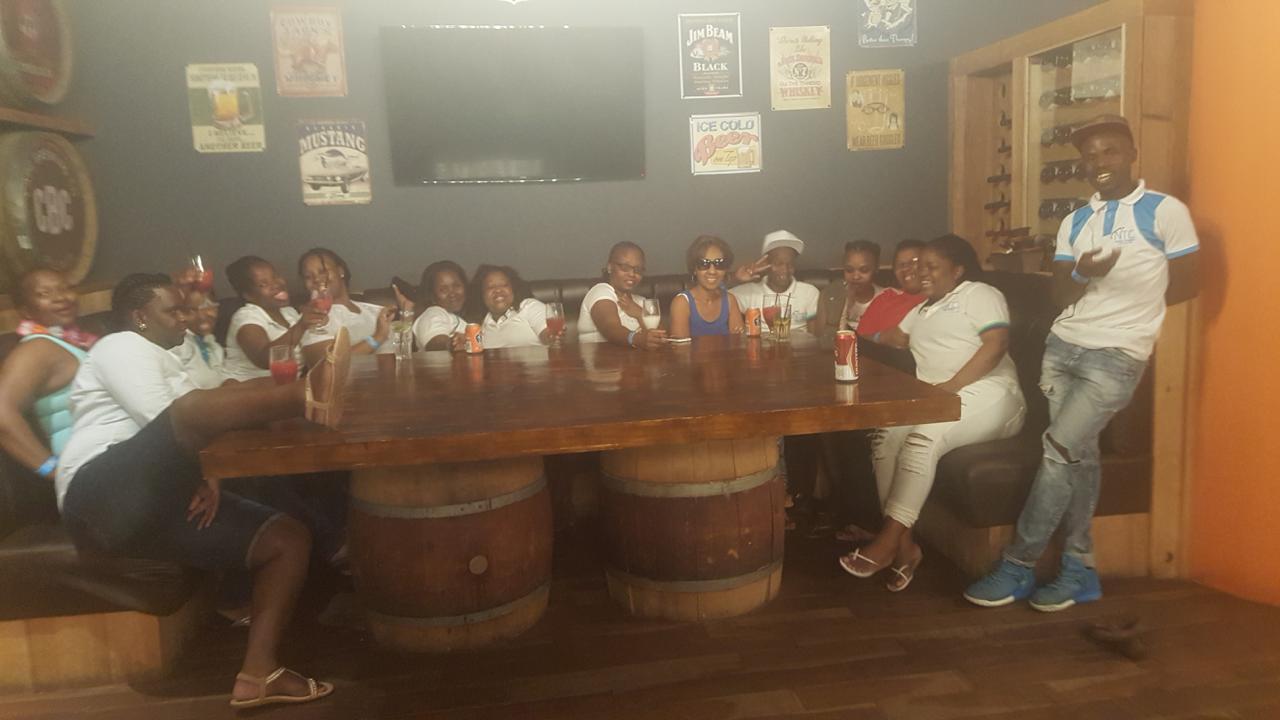 Tutor assisting a student during a session